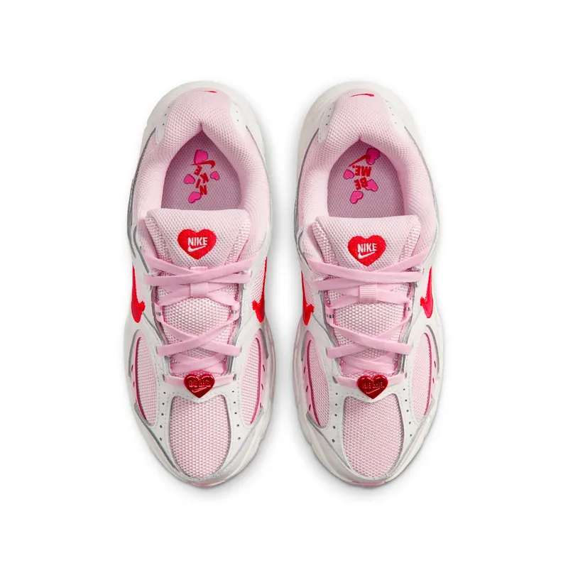 Nike V5 RNR GS “Valentine’s Day (2026)” (IQ0221-121)