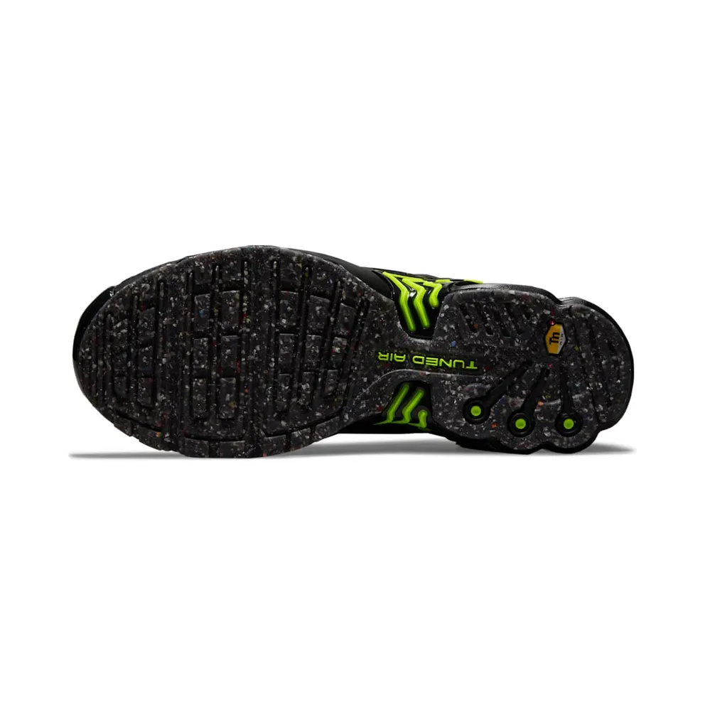 Nike Air Max Plus 3 “Black / Brigade Blue / Hazel Rush / Volt” (DN8017-001)