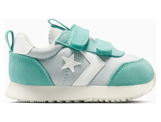 converse-sneaker A16485C