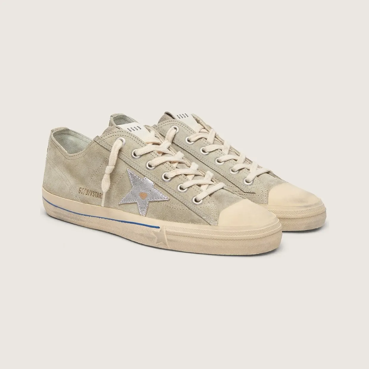 Golden Goose V-Star In Dove-Gray Suede With Silver Metallic Leather Star (GMF00129.F003433.60372) (2)