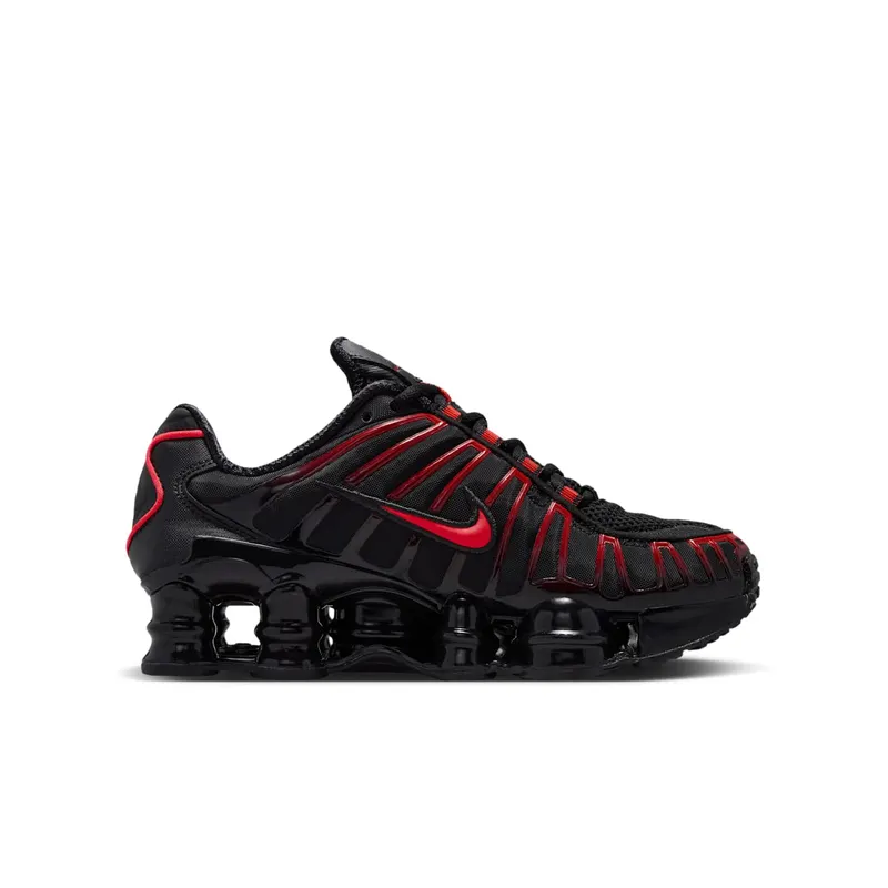 Nike Shox Black / Black / Light Crimson (IO4645-004)