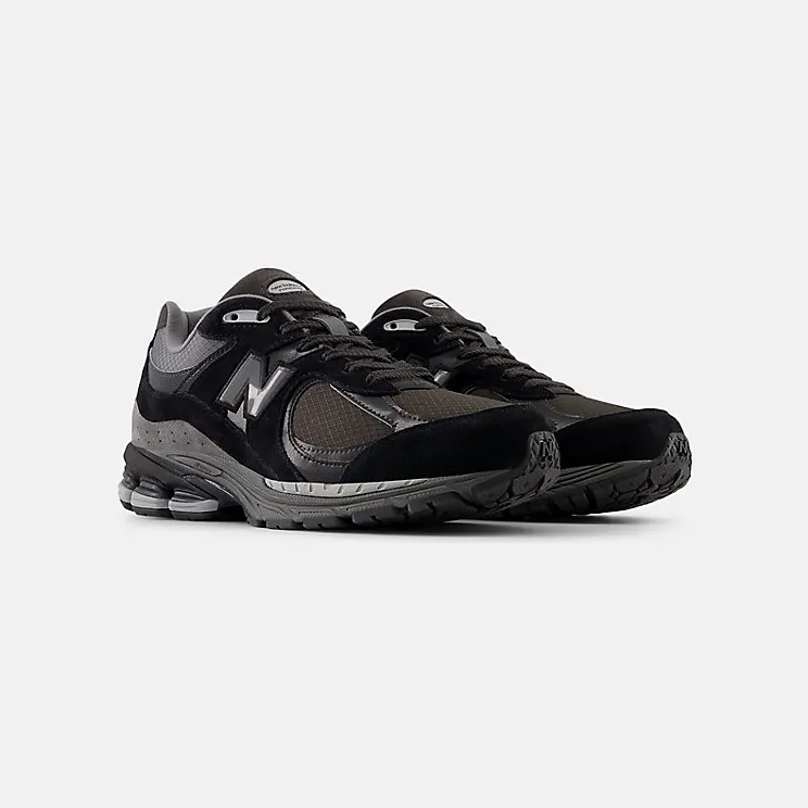 new-balance-2002r U2002RTG