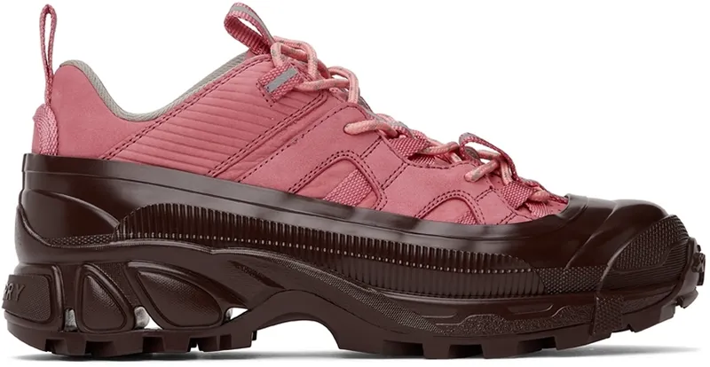 Burberry SSENSE Exclusive Pink Arthur (8037251)