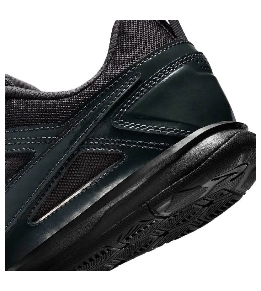nike-gato II7084-002