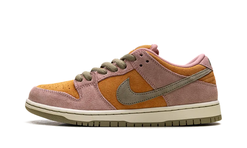 Nike SB Dunk Low “Red Stardust” (HJ4135-600)