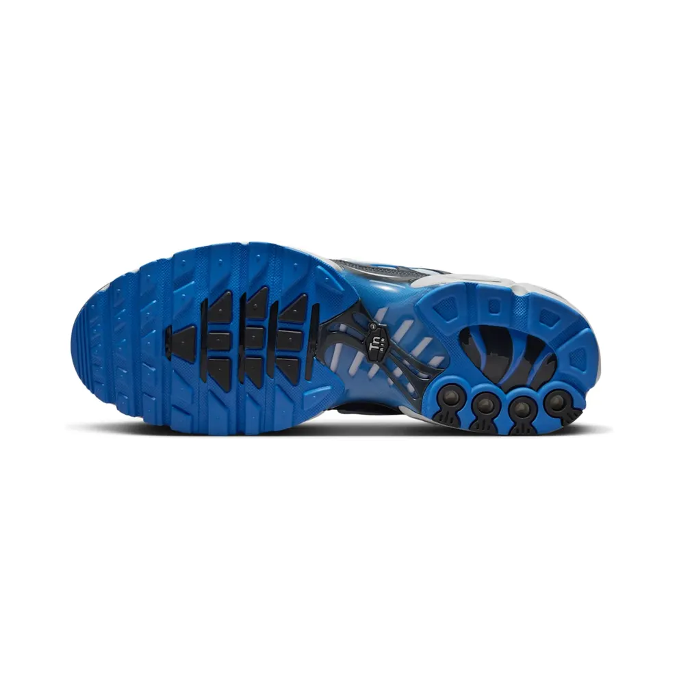 Nike Air Max Plus SE “Social F.C.” (DQ3981-001)