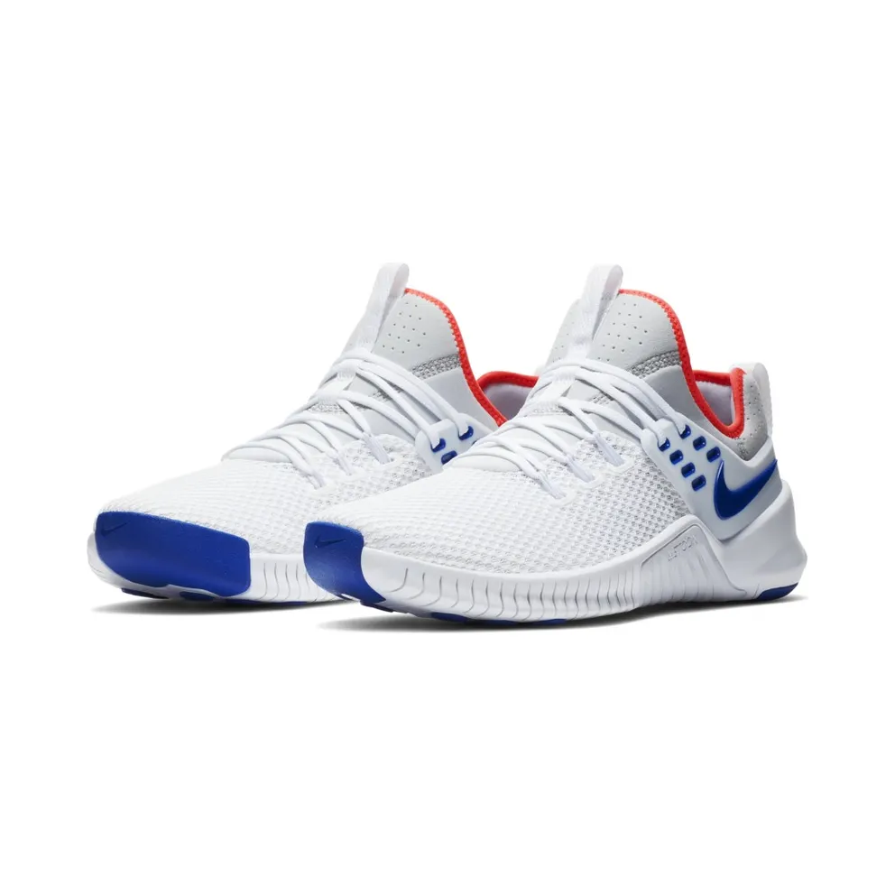 Nike Free Metcon “White / Pure Platinum / Flash Crimson / Racer Blue” (AH8141-140)