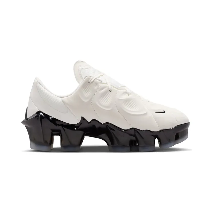 nike-first-sight HQ2412-101
