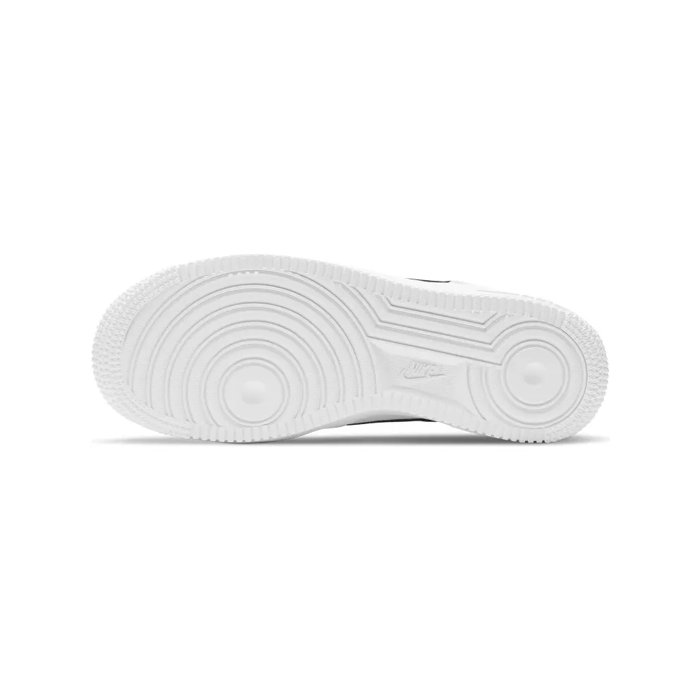 Nike Air Force 1 Older Kids’ White (CT3839-100)