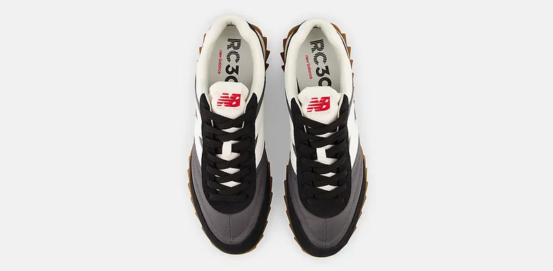 New Balance Black RC30 (URC30VC)