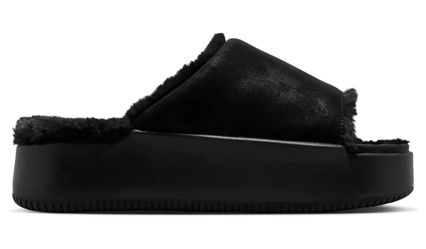 nike-calm IO0496-001