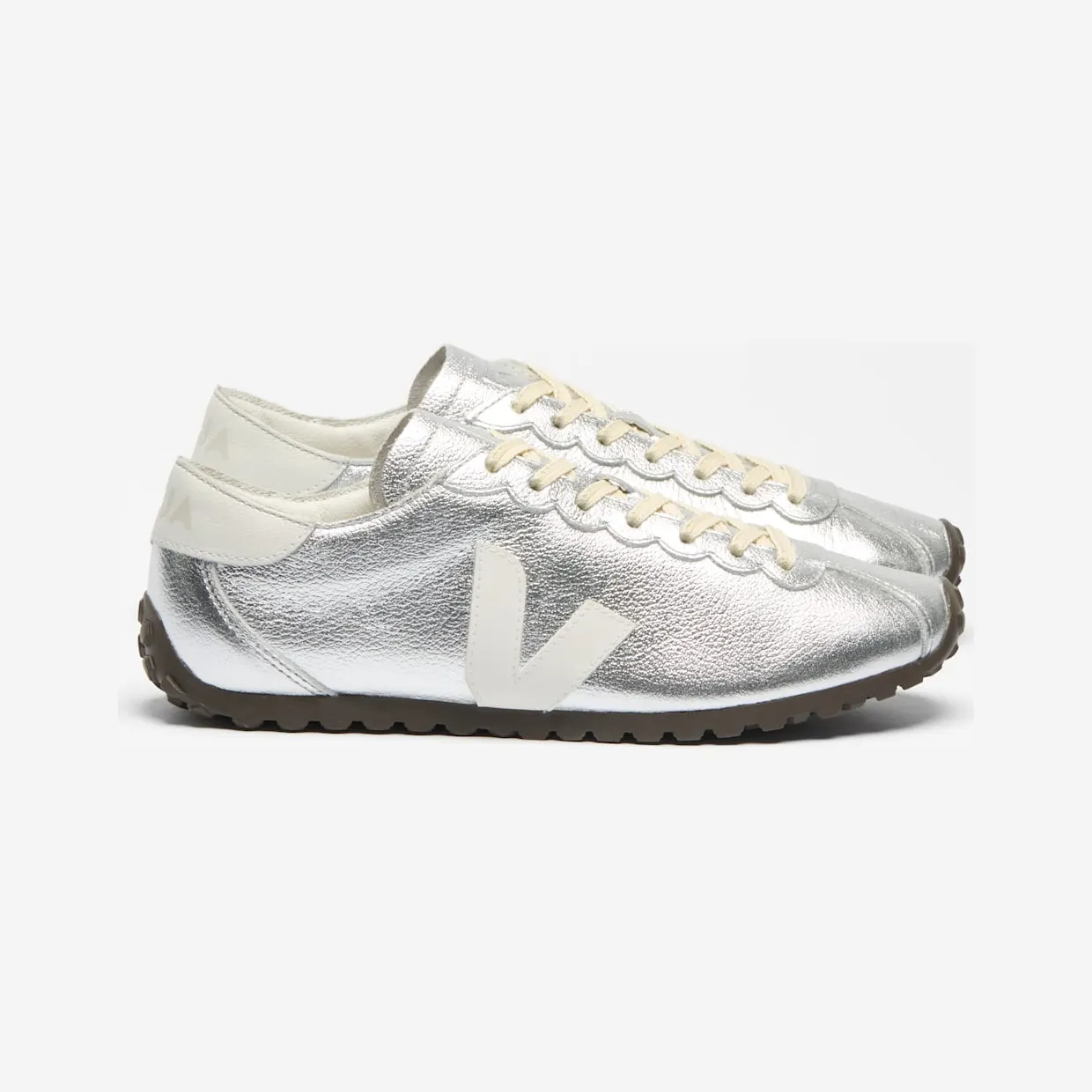 veja-sneaker EQ0221906A