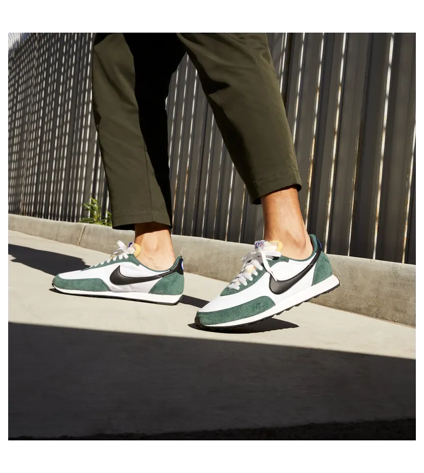 nike-waffle-trainer DJ6054-100
