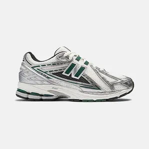 New Balance 1906R “Silver Metallic Nightwatch Green” (M1906REU)