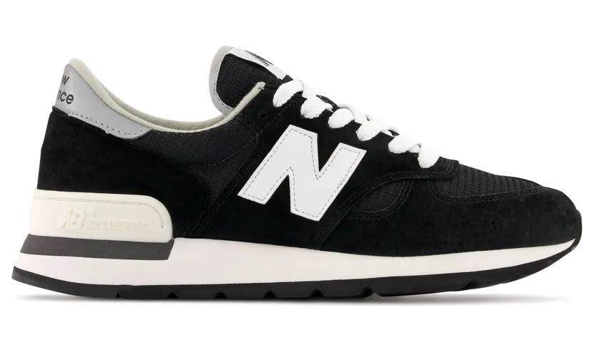 New Balance MADE in USA 990 Black / White (MR990V1-37957)