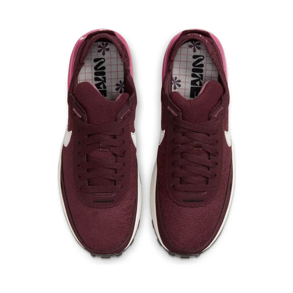 Nike Waffle One SE Red (DQ5141-600)