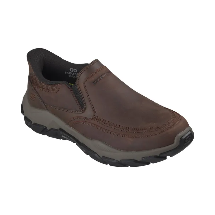 skechers-relaxed-fit 205680_BRN
