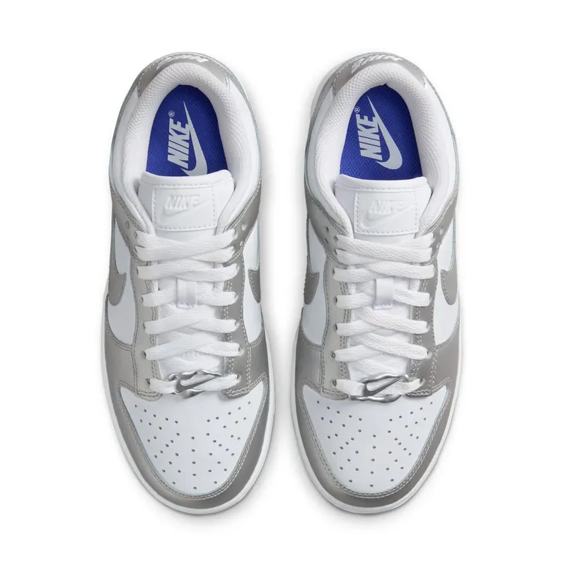 Nike DUNK LOW “Metallic Silver” (FV1311-100)