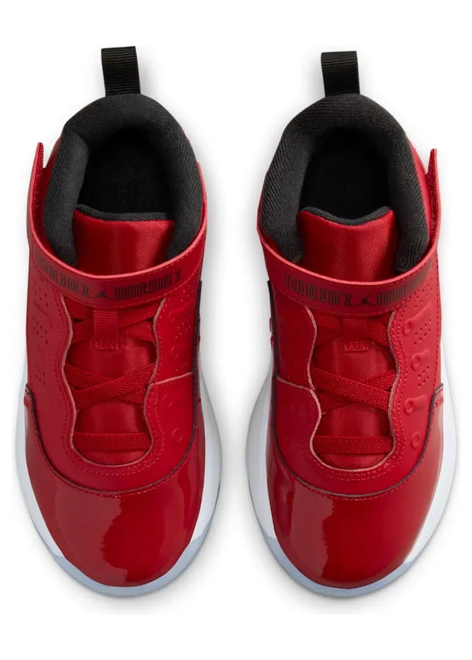 air-jordan-max-aura HQ2090-600