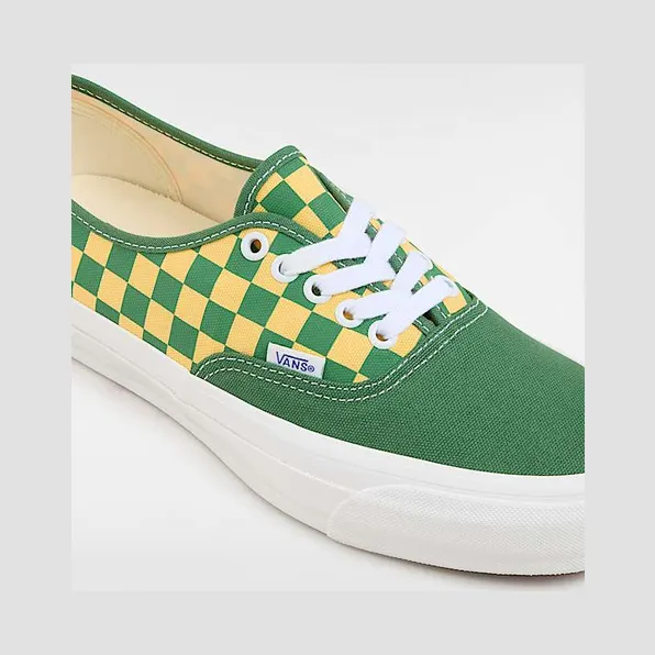 vans-checkerboard VN000EBNBR1