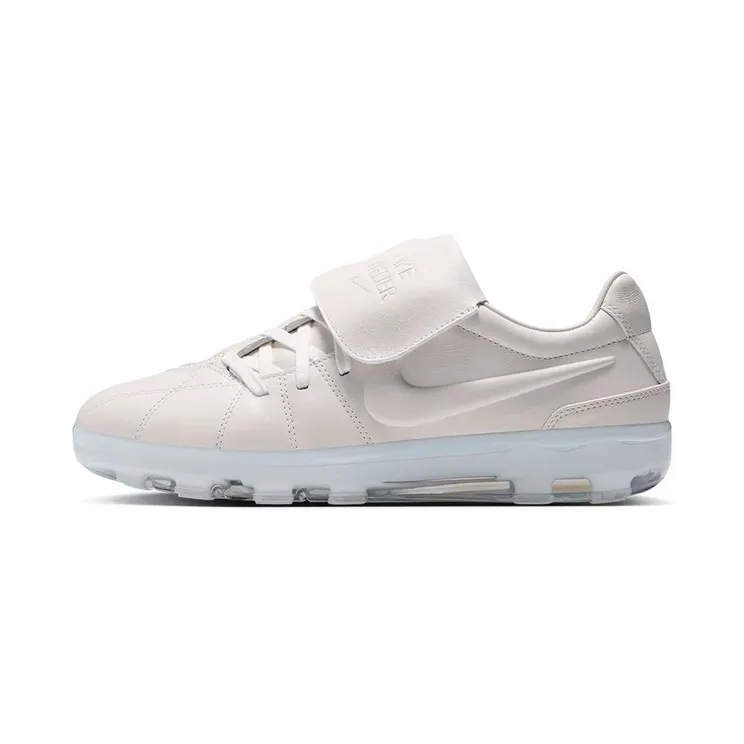 Nike Total 90 Atelier (JF7576-100) — voetbalerfgoed in roomwit leer