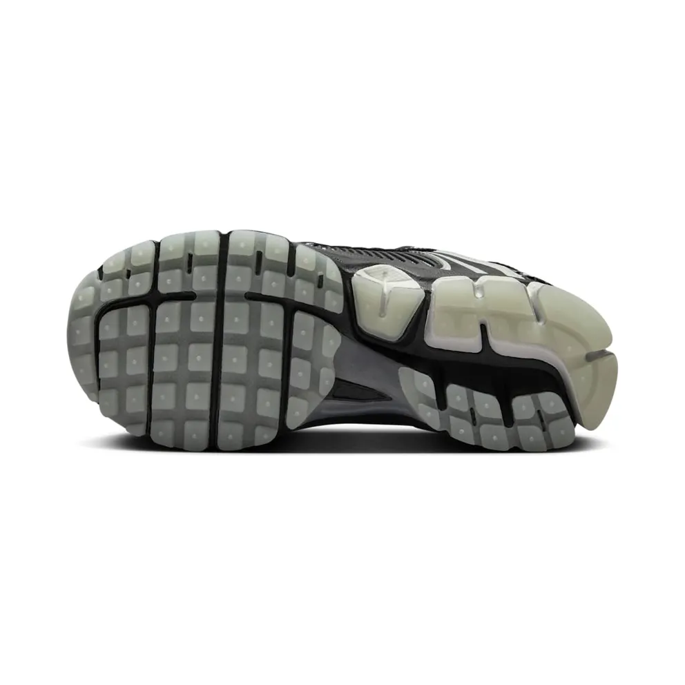 Nike Zoom Vomero 5 GS “Spider” (HQ3477-001)