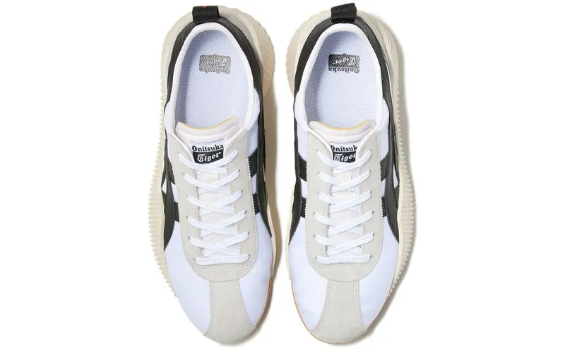 Onitsuka Tiger Acromount White Black (1183B257-101)