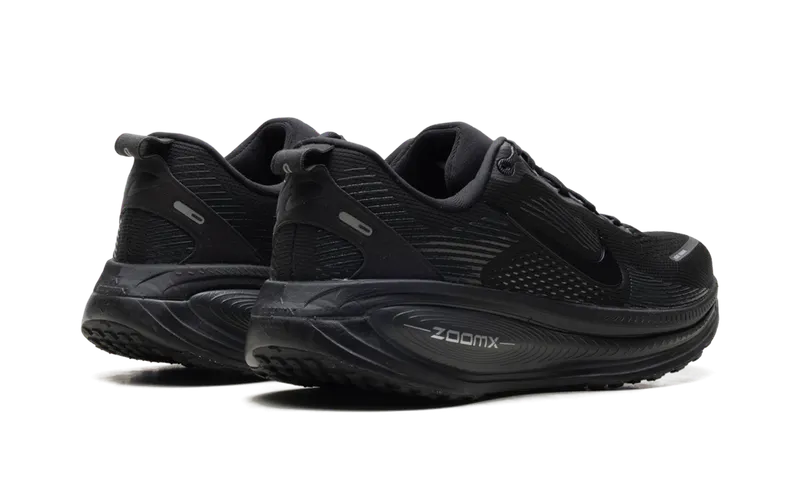 Nike Vomero 18 “Black” (HM6803-005)