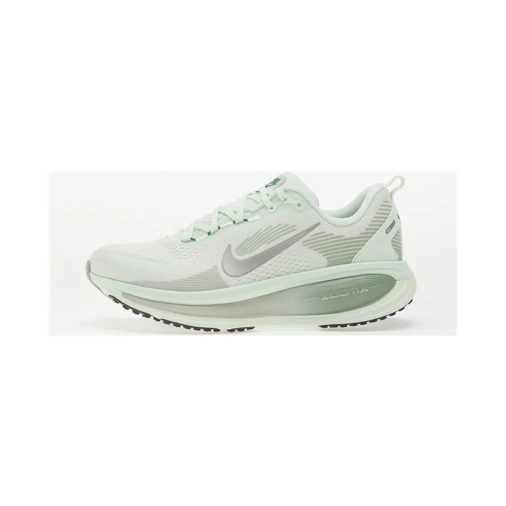 Nike Vomero 18 Barely Green Steam Light Silver