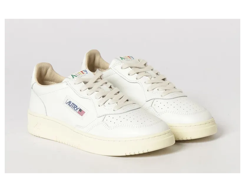 Autry Medalist Low Two-Tone Calfskin and Suede Trainers Beige (AULMBG01)