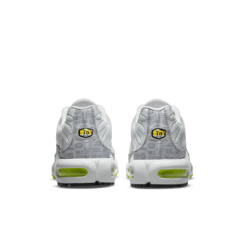 Nike Air Max Plus Platinum Grey Reflective Logos (DB0682-002)