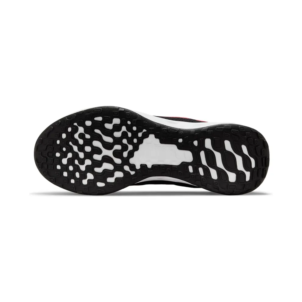 Nike Revolution 6 FlyEase Next Nature Eenvoudig aan and uit te trekken (straat) Black (DC8997002)