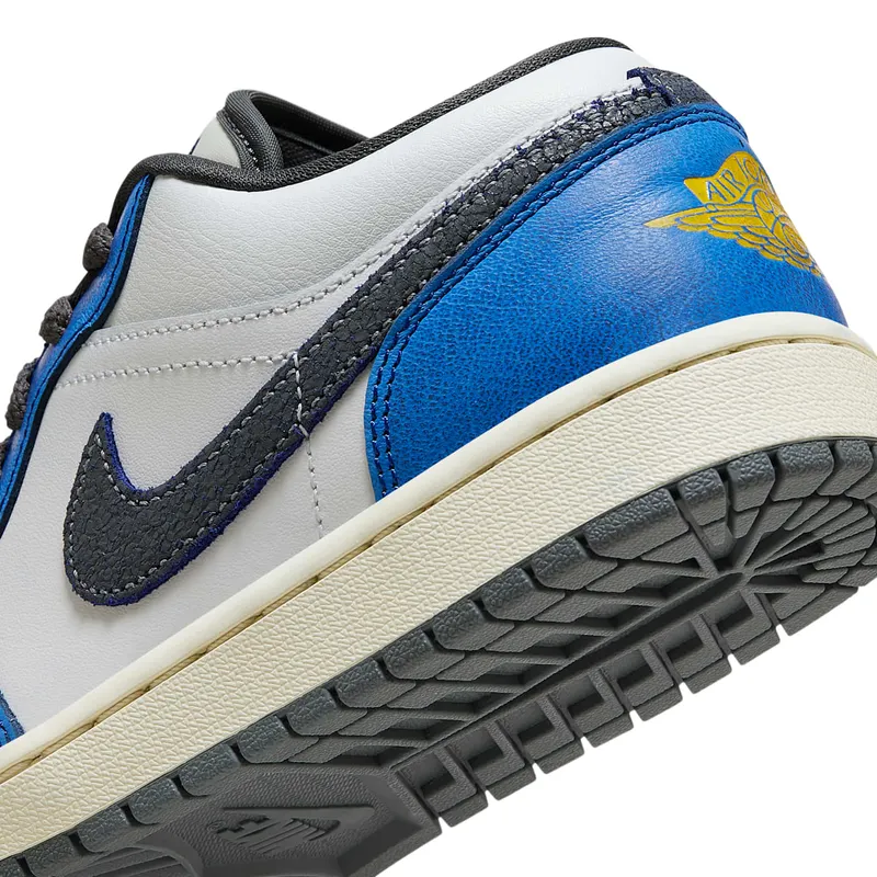 air-jordan-1 FV8439-104