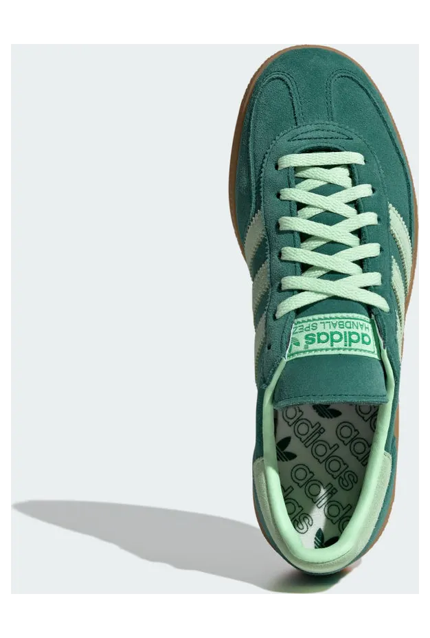 adidas Handball Spezial “Collegiate Green”: Grün auf Grün, trotzdem ruhig (3)
