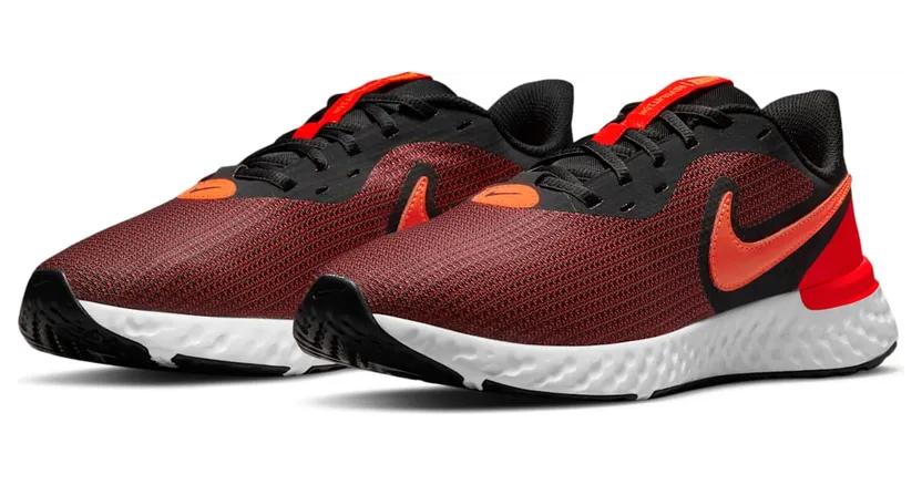 nike-revolution CZ8591-002