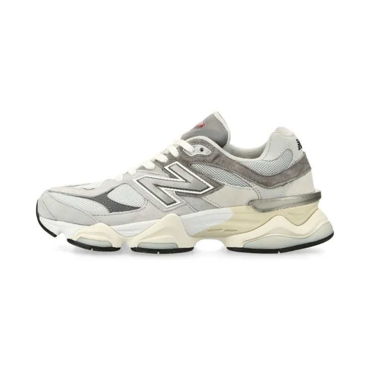 New Balance 9060 “Grey”: de chunky basic die alles matcht