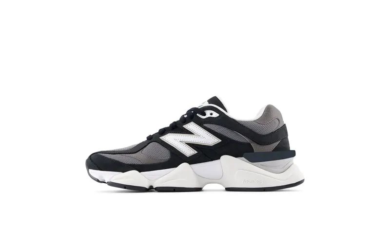 New Balance 9060 “Black” (U9060510)