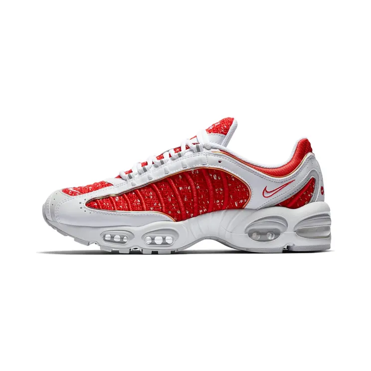 Nike Air Max Tailwind 4 Supreme White