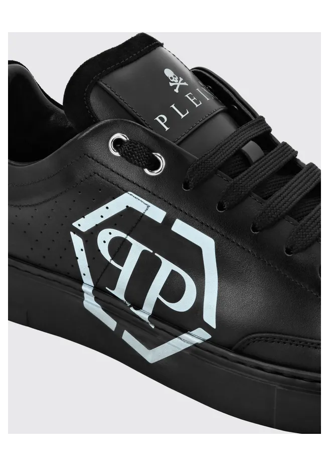 Philipp plein Monogram Calf Leather Low-Top Sneakers with Hexagon Logo Black (UAESMSC4062PLE005N0202) (2)