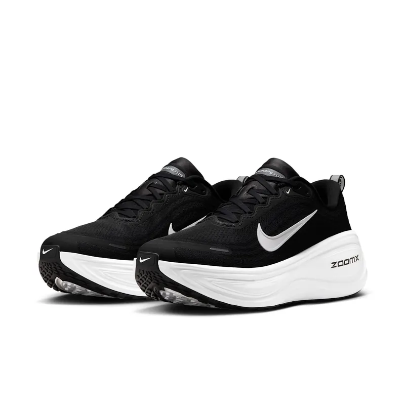 Nike Vomero Plus “Black / White” (HV8150-002)