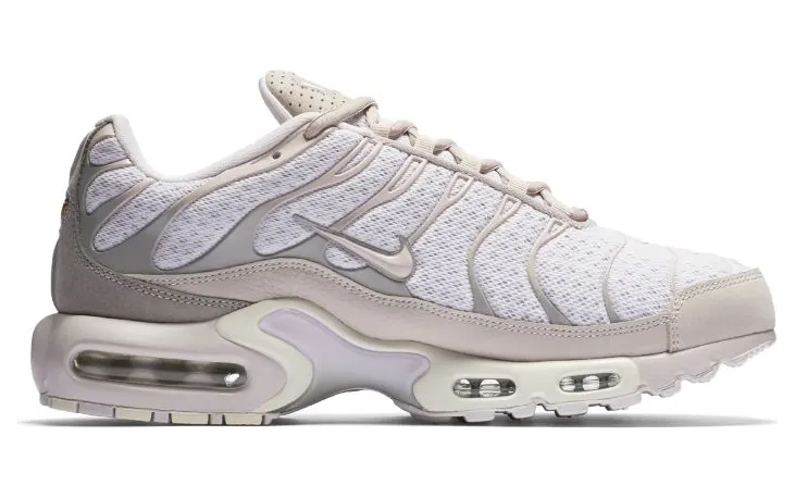 nike-air-max 898018-600