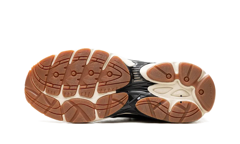 Saucony Progrid Omni 9 XLD “Crafted Black” (S70954-1)