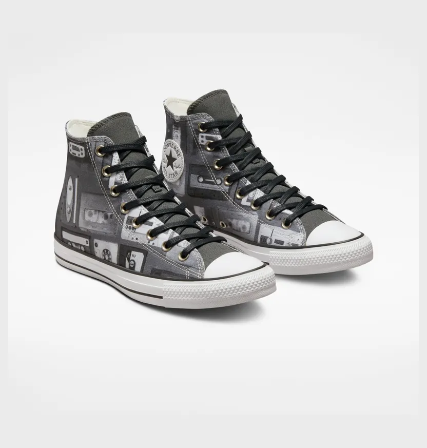 converse-chuck-taylor-all-star A06108C