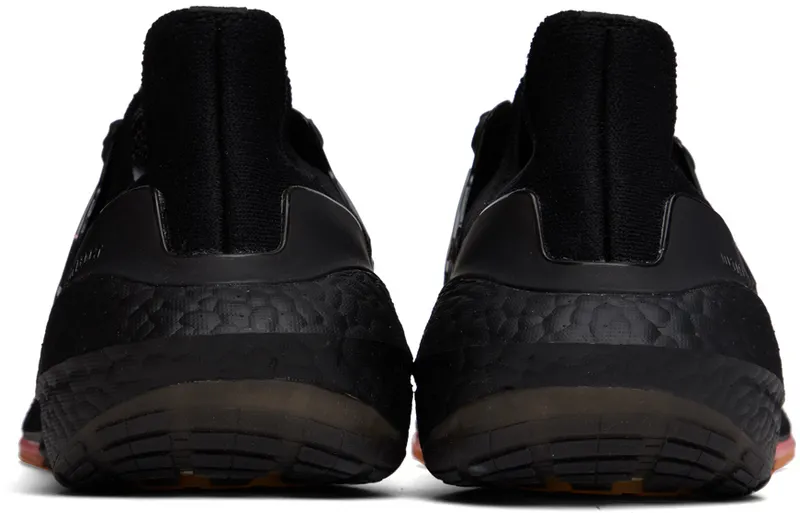 Adidas Ultraboost 22 Core Black / Core Black / Beam Pink (GX5927)