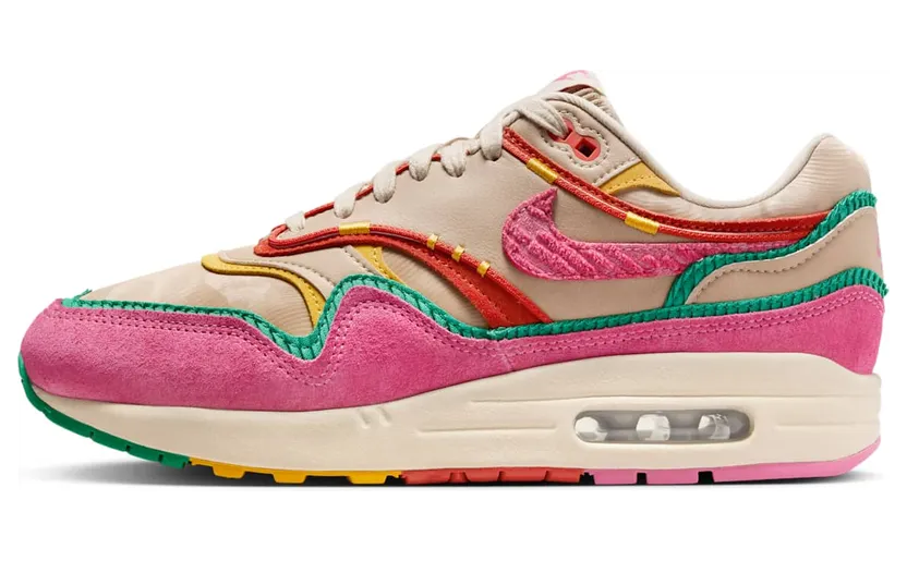 Air Max 1 “Familia” (FN0598-200): van 231 tot 1.410 euro, en dat zegt precies genoeg