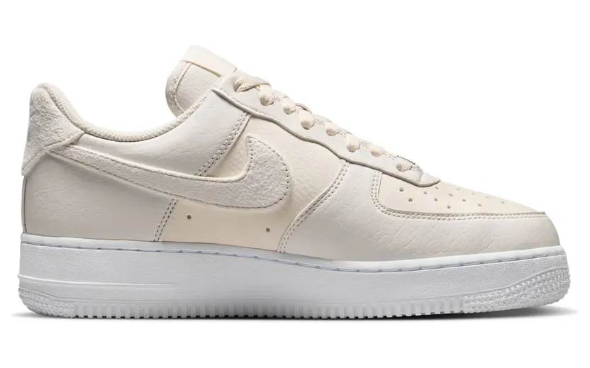 nike-air-force HQ3905-001