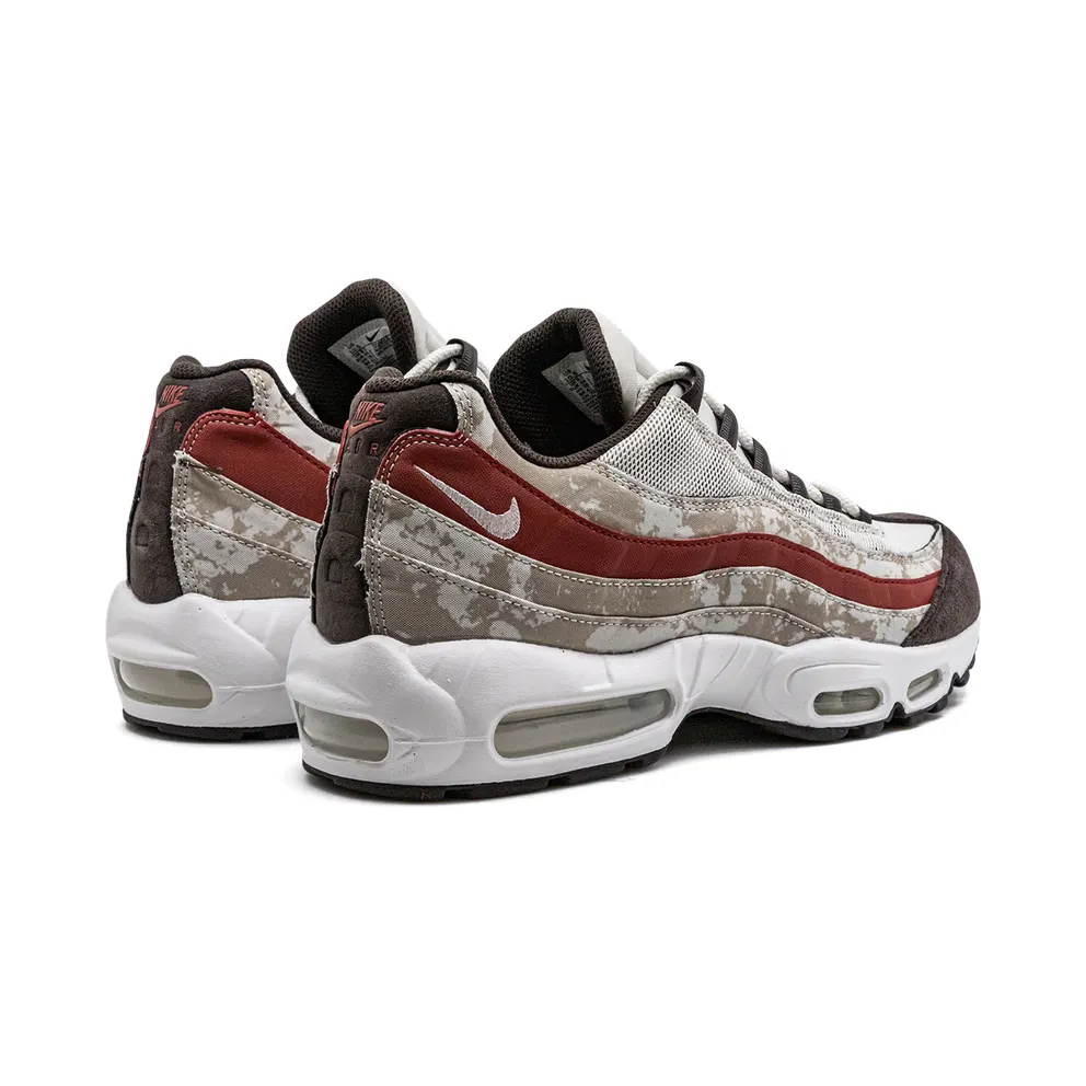 Nike Air Max 95 “Social FC” (DQ9016-001)