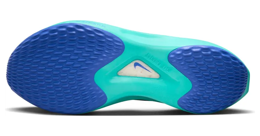 nike-zoom DM8968-302