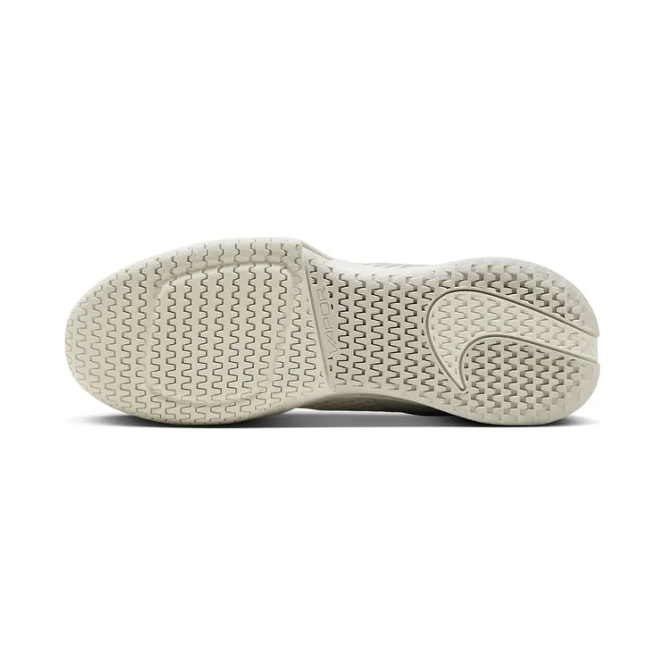 nikecourt FZ1555-100