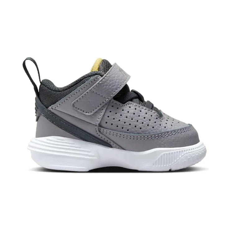 air-jordan-max-aura DZ4355-007